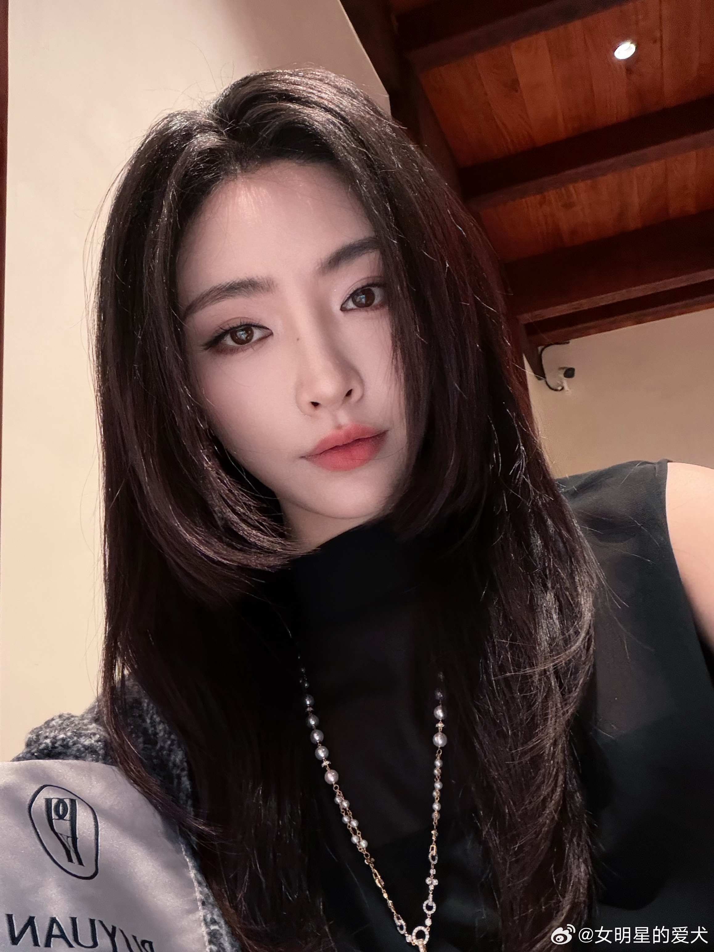 许佳琪也是很会盯啊 