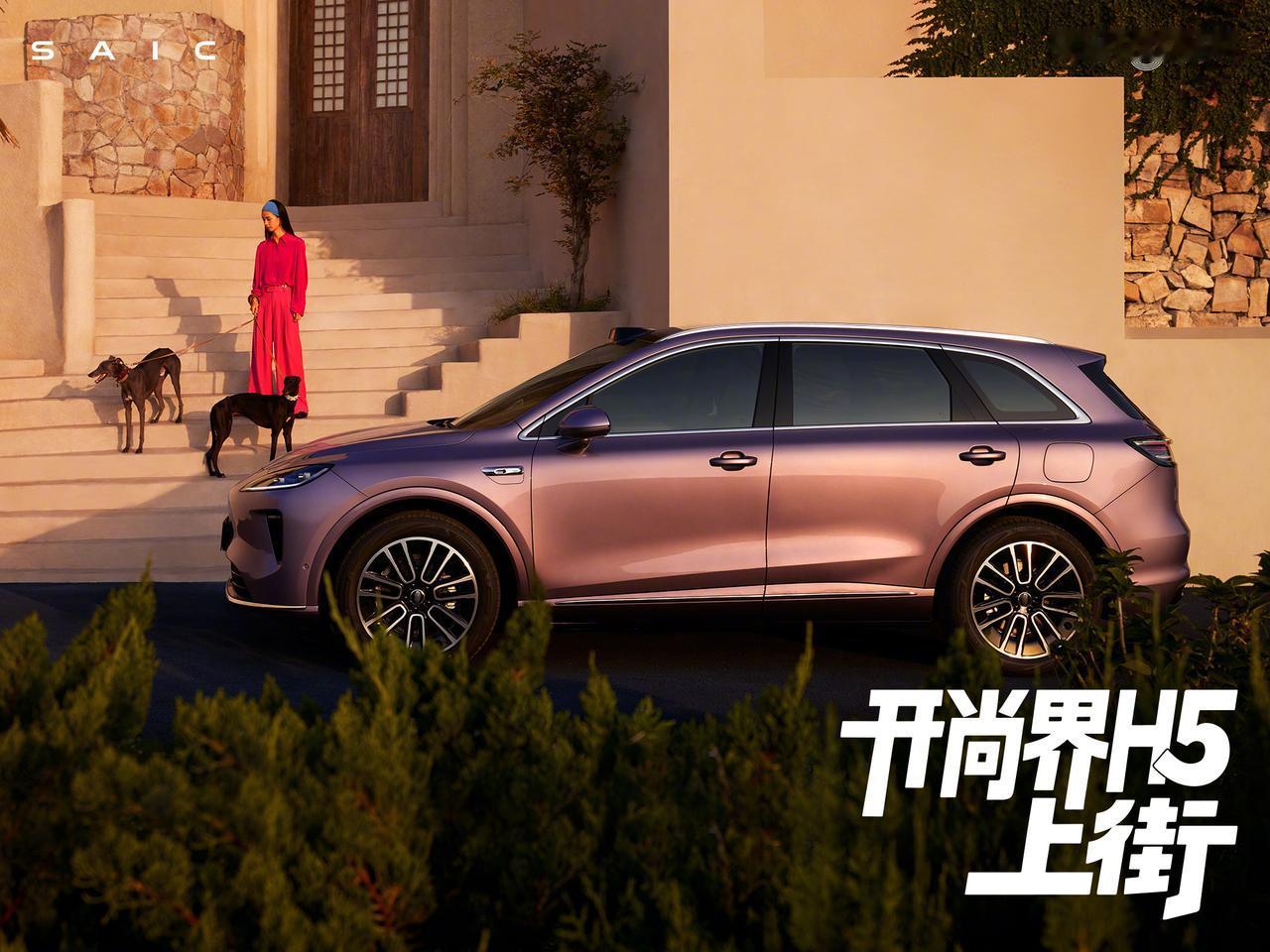 2026年，鸿蒙智行的战略规划不仅仅停留在销量上，更在于全生态能力的深度布局。随