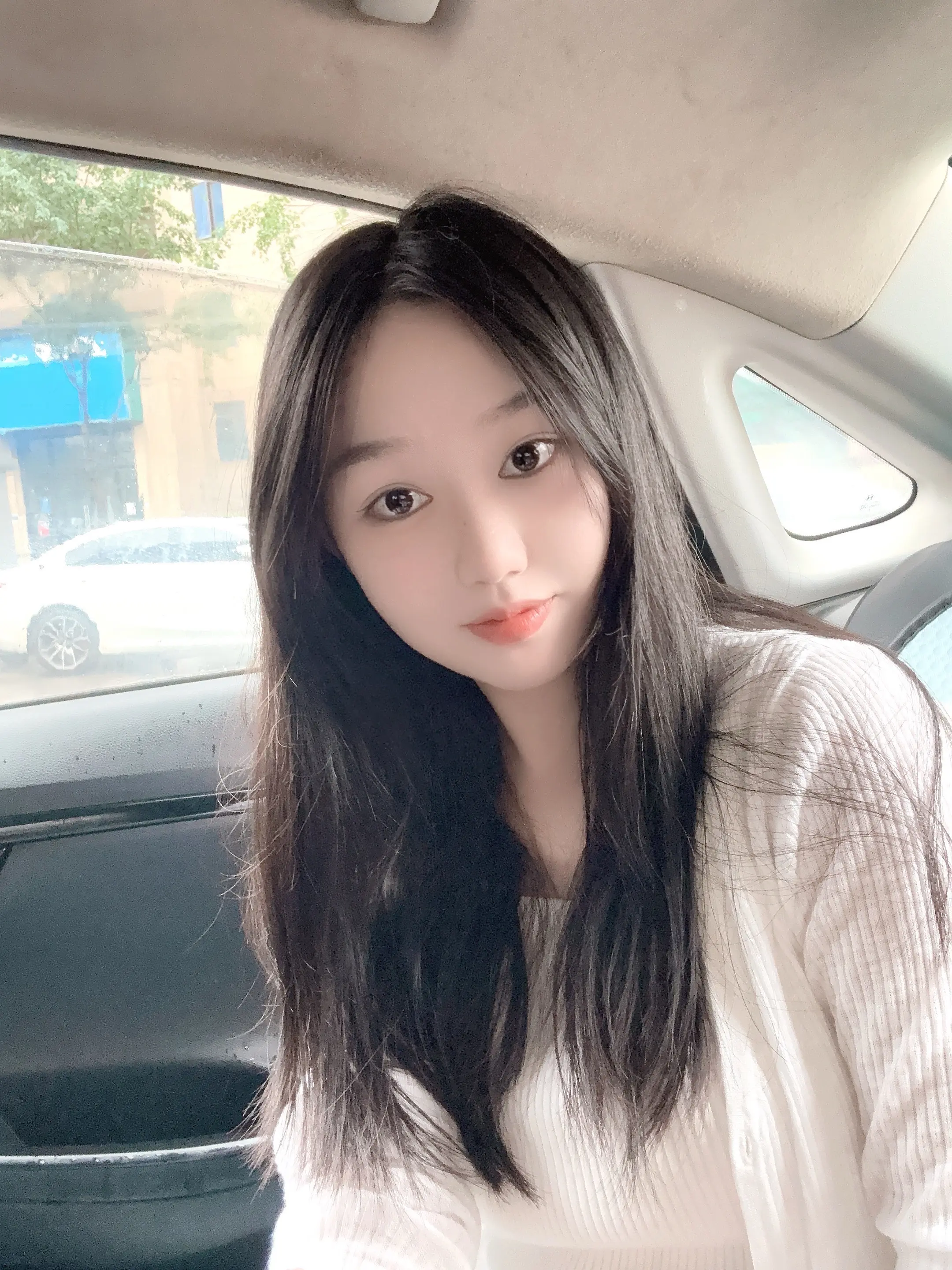 “慢慢发现   平静是最大的幸福”