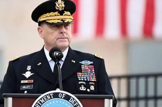 美国彻底将窗户纸捅破了！米利那这位美国高官公开表示，如果中国不放弃如今发展的脚步