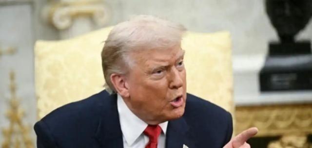 特朗普骂尼克松打开了中国的大门，骂卡特与中国建交，骂克林顿让中国加入世贸组织，骂