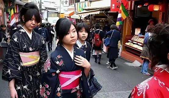 中日若开战，上海icon数万在日侨民何去何从？答案远比想象中理性

如果日本ic