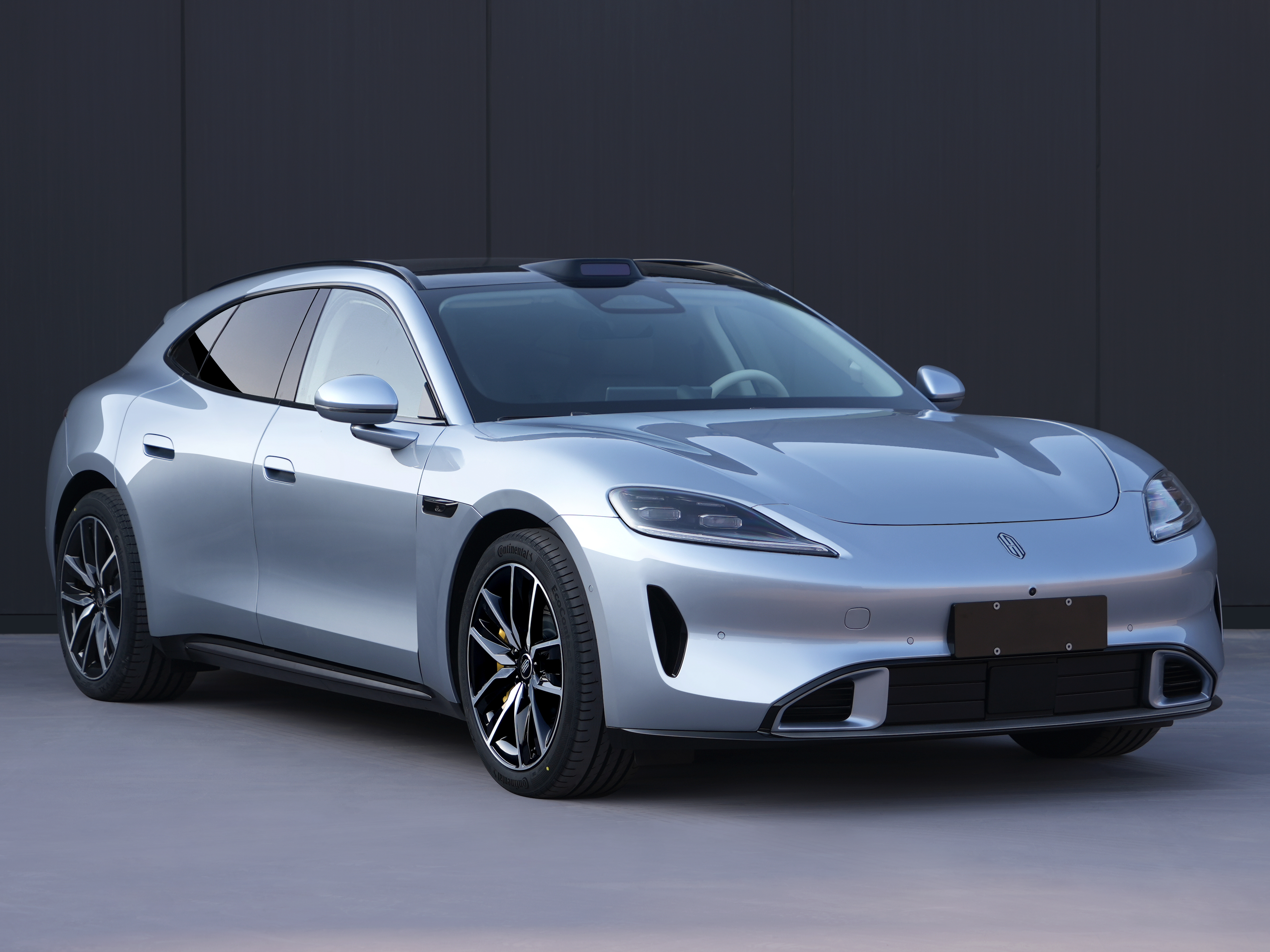 尚界Z7工信部公示尚界Z7轿跑猎装双车同步公示工信部这次把尚界Z7、Z7T的申报