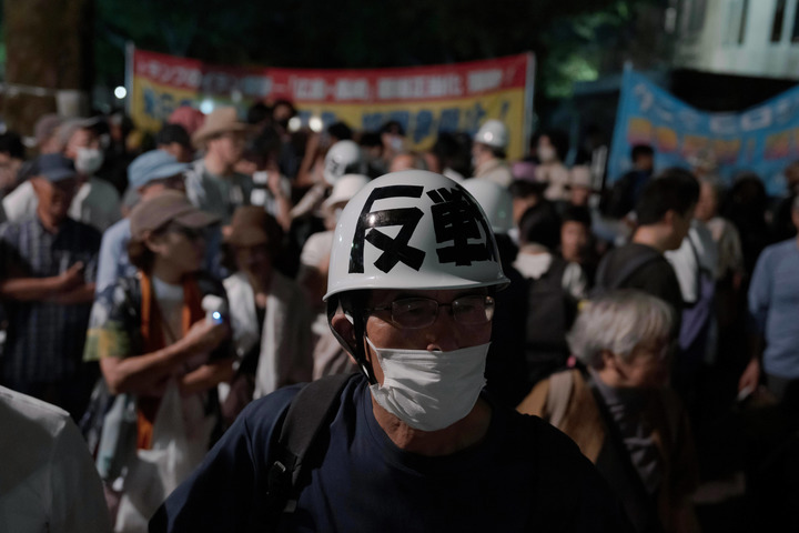 【#日本作家给日政客上了一课#：“加害者不能佯装不知” 】日本《朝日新闻》网站8