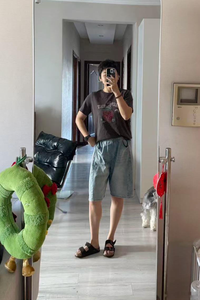 穿搭 最近出门穿什么，当然是什么凉快穿什么🥵 