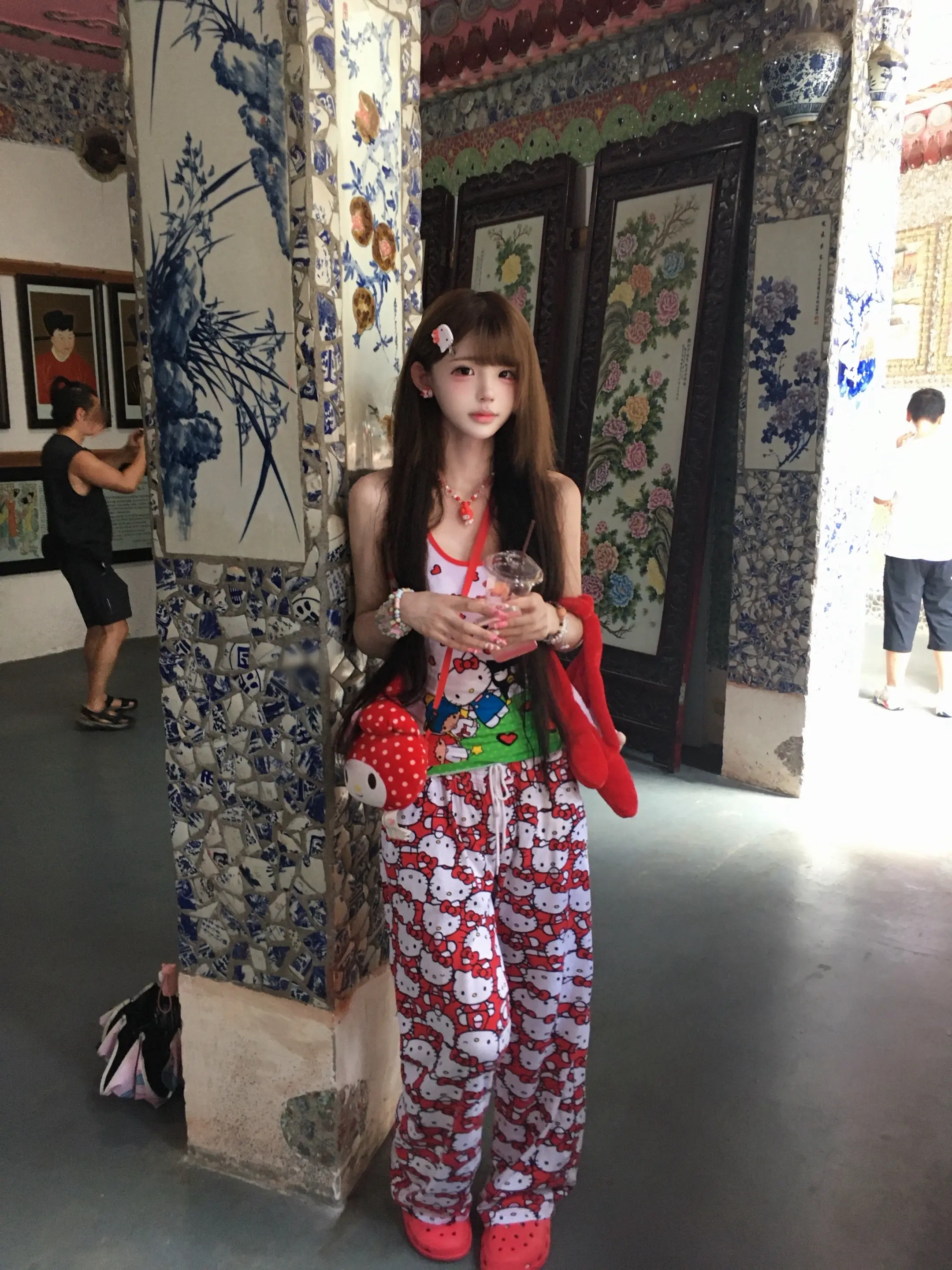 我还是难免哽咽 但往后山高路又远