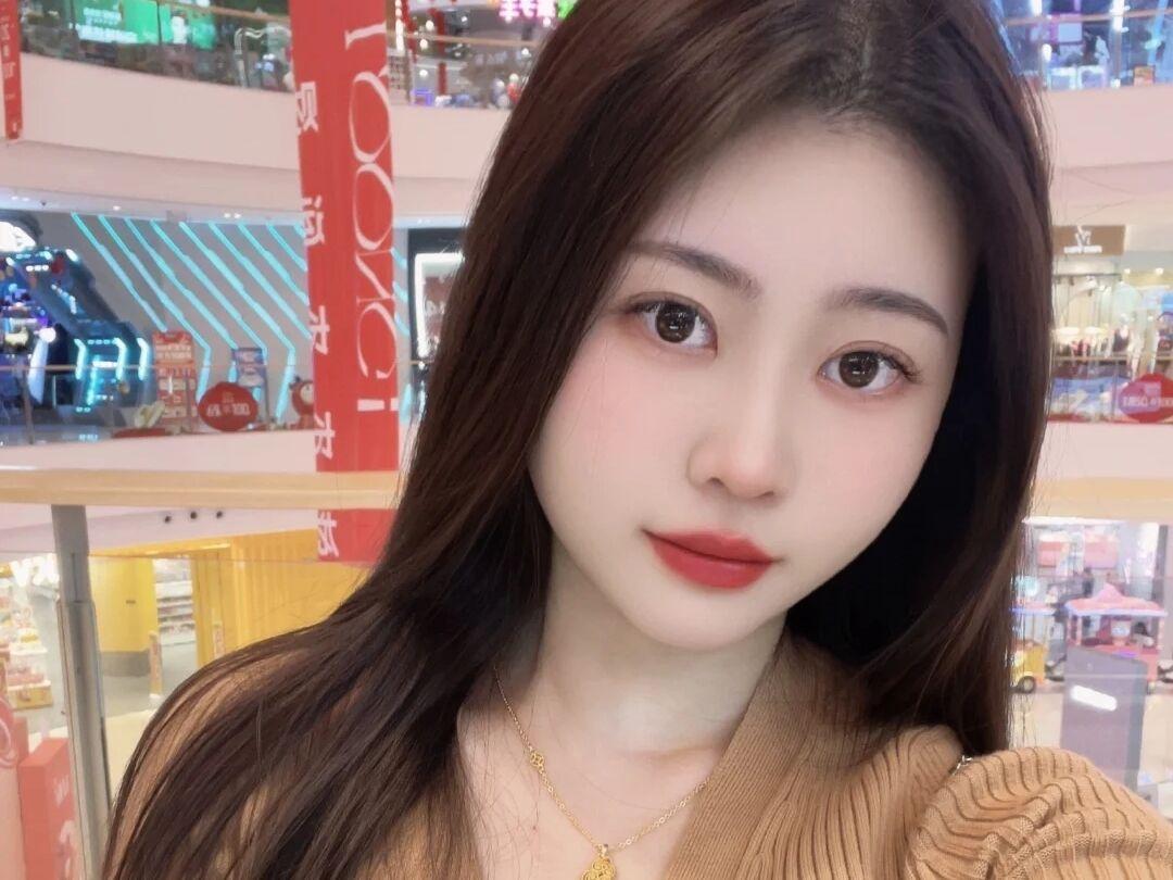 你们喜欢什么类型的美女她