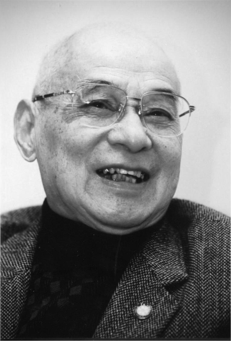 他是地质学家、古生物学家、地层学家，中国科学院院士。曾任中国科学院古生物研究所副