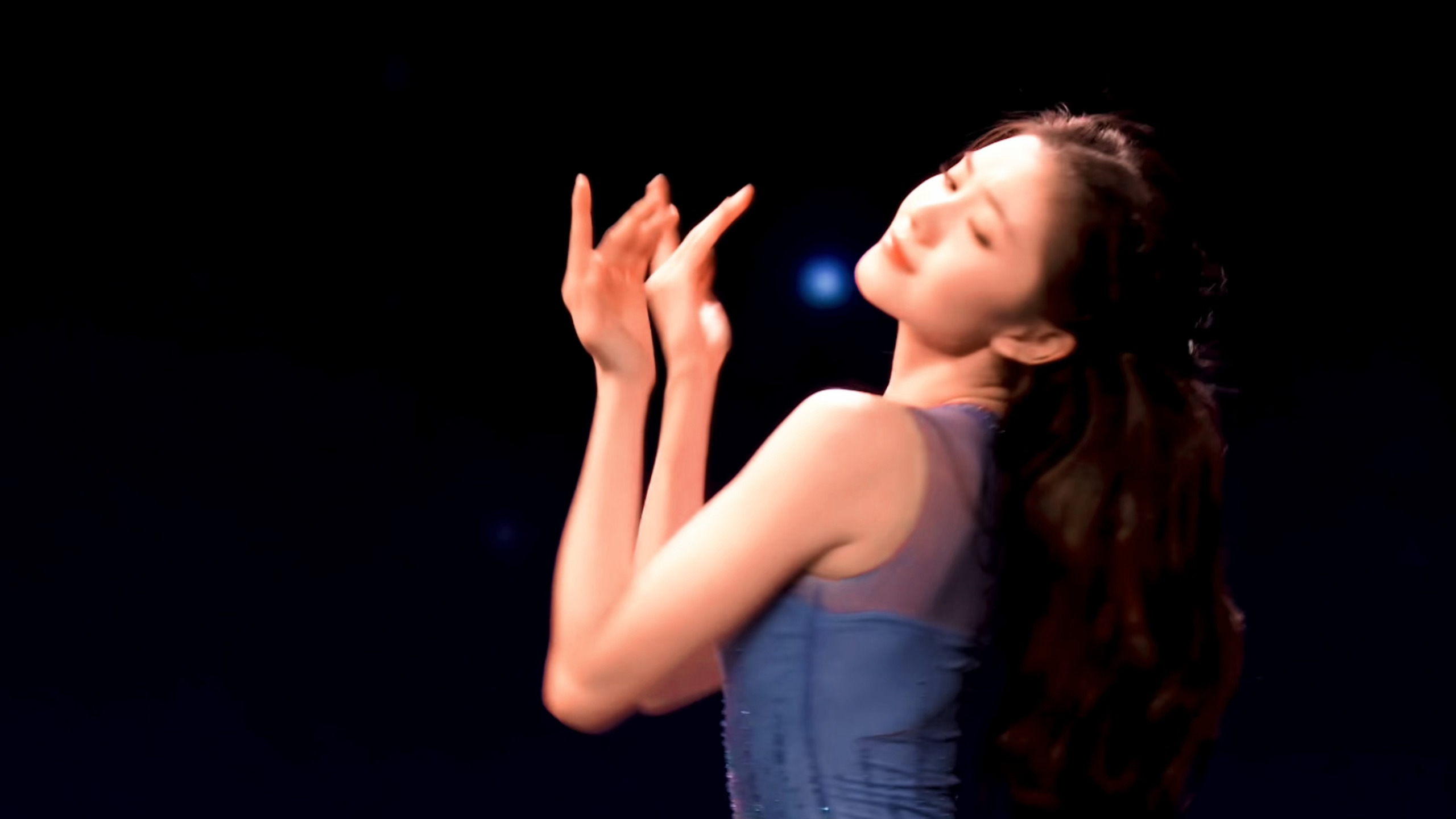 刘浩存 好美的转圈 刘浩存实在美丽刘浩存 北舞严选春晚段子大考春晚