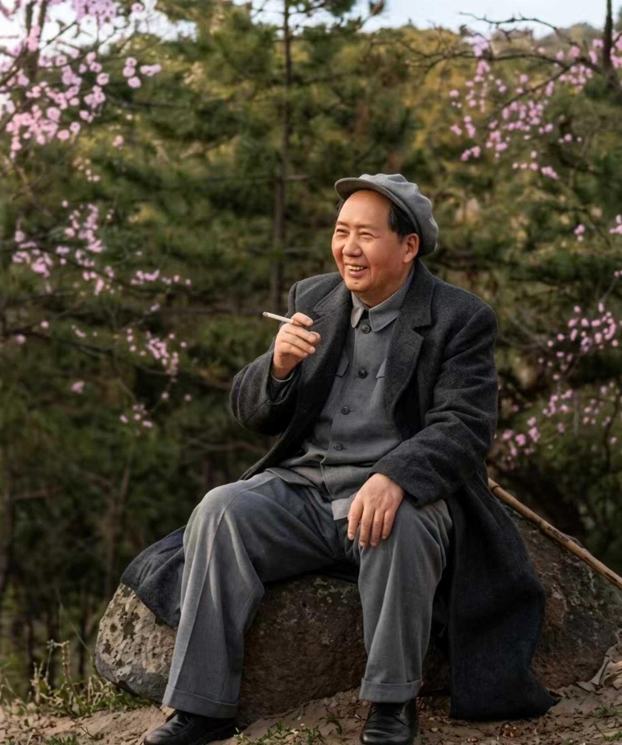 1954年在北戴河|||浪淘沙·北戴河
大雨落幽燕，白浪滔天，秦皇岛外打鱼船。