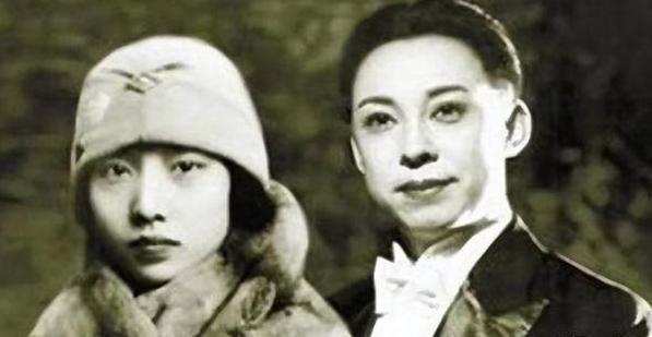 1921年，27岁的梅兰芳娶16岁的福芝芳，娶亲当晚，他没有入洞房，转身去了原配