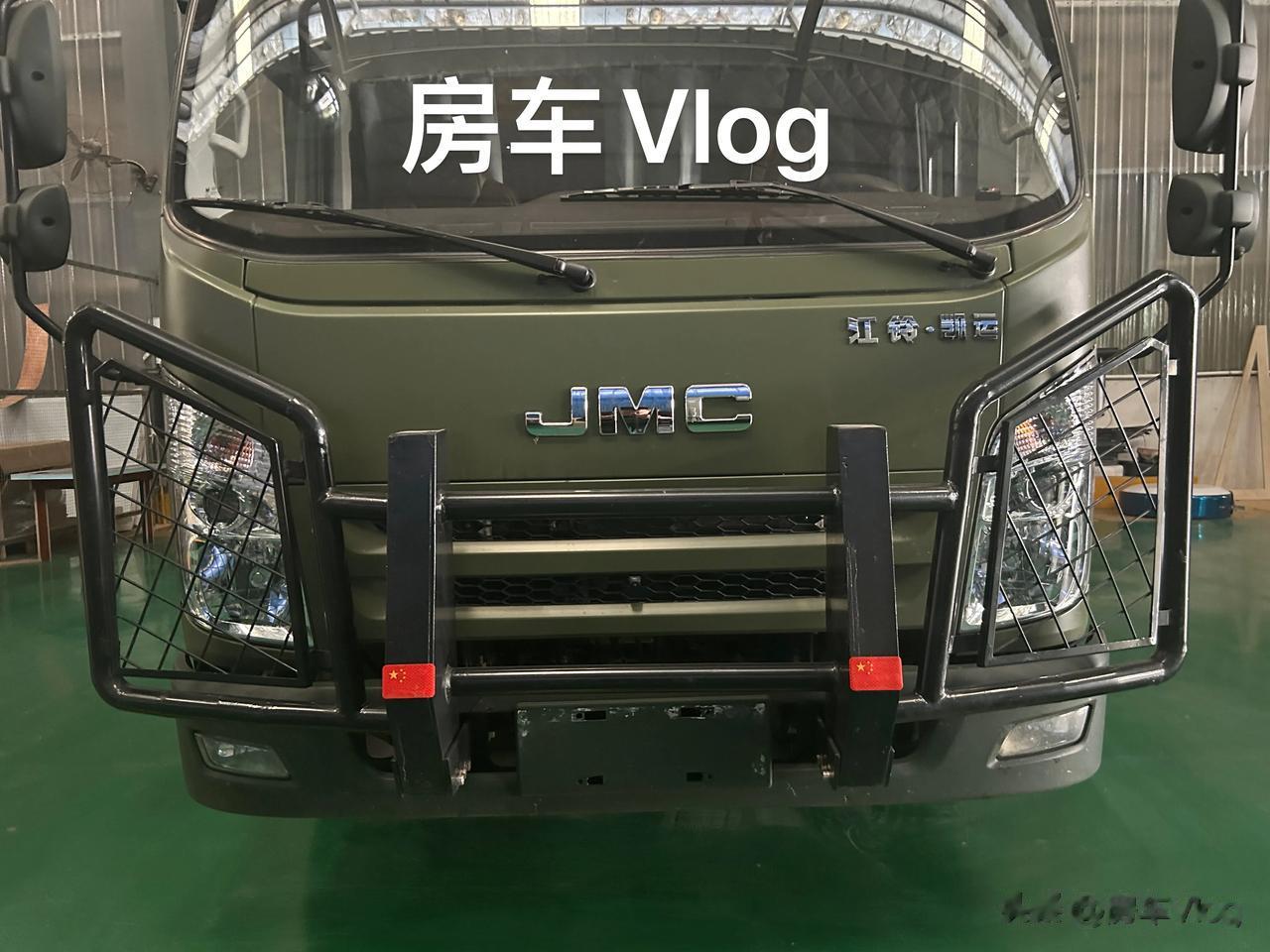 房车还是需要好好的保护下#敢问是否有房车# #看这房车# #房车都不是主要# #