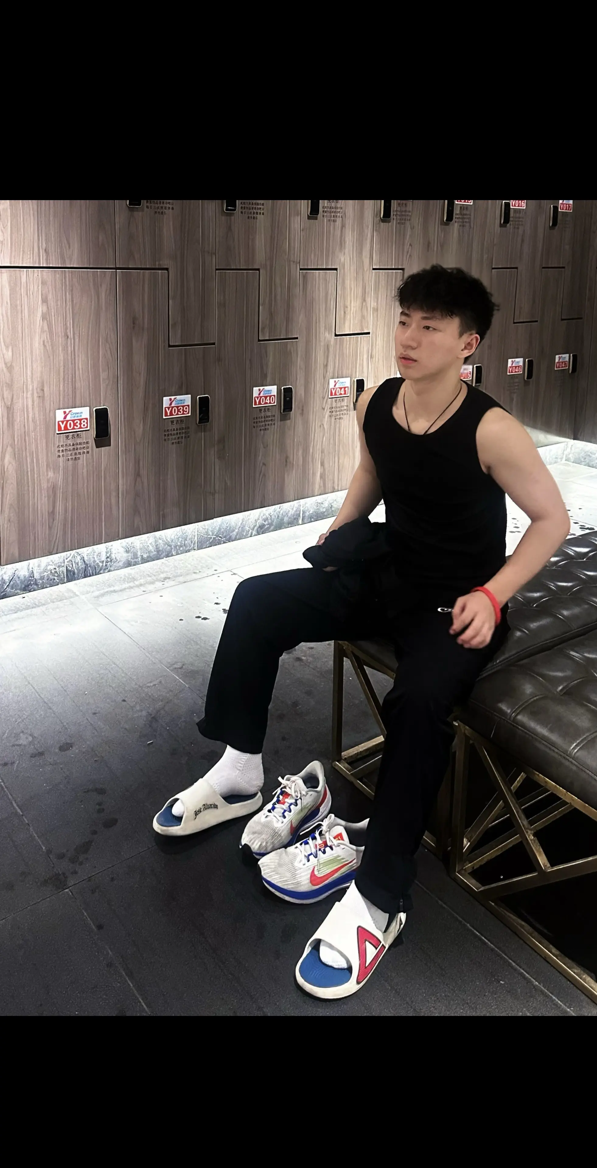 1 你到底在为谁等待