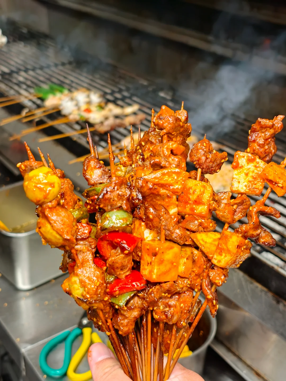 谁能去天河（广州）给我带几串！！！