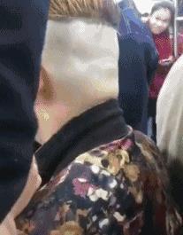 个子不够发型来凑 