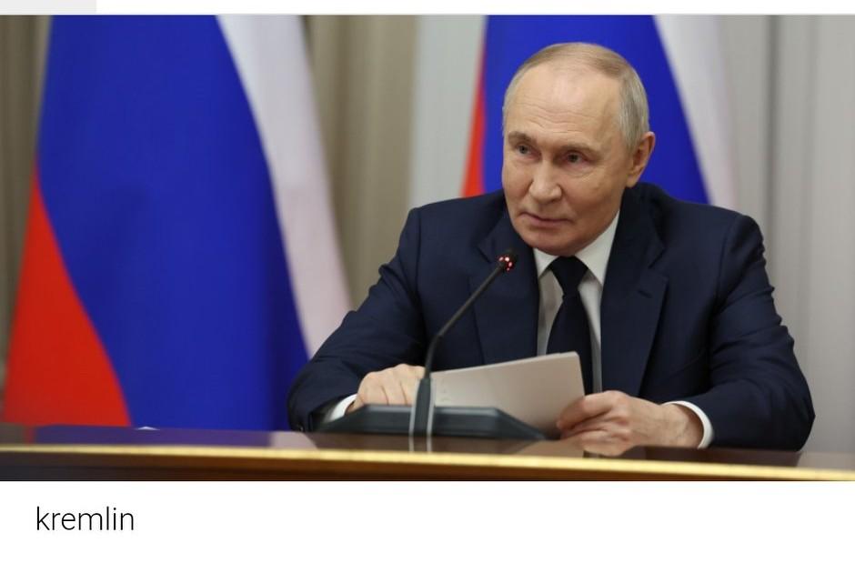 普京🤖下令把无人机操控测试✈️（纳入“劳卫制”📋（ГТО）。

据俄新社📰