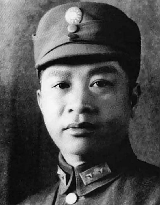 1946年叶挺出狱，如果没有发生空难，还能不能重回新四军任军长？
 
 
194