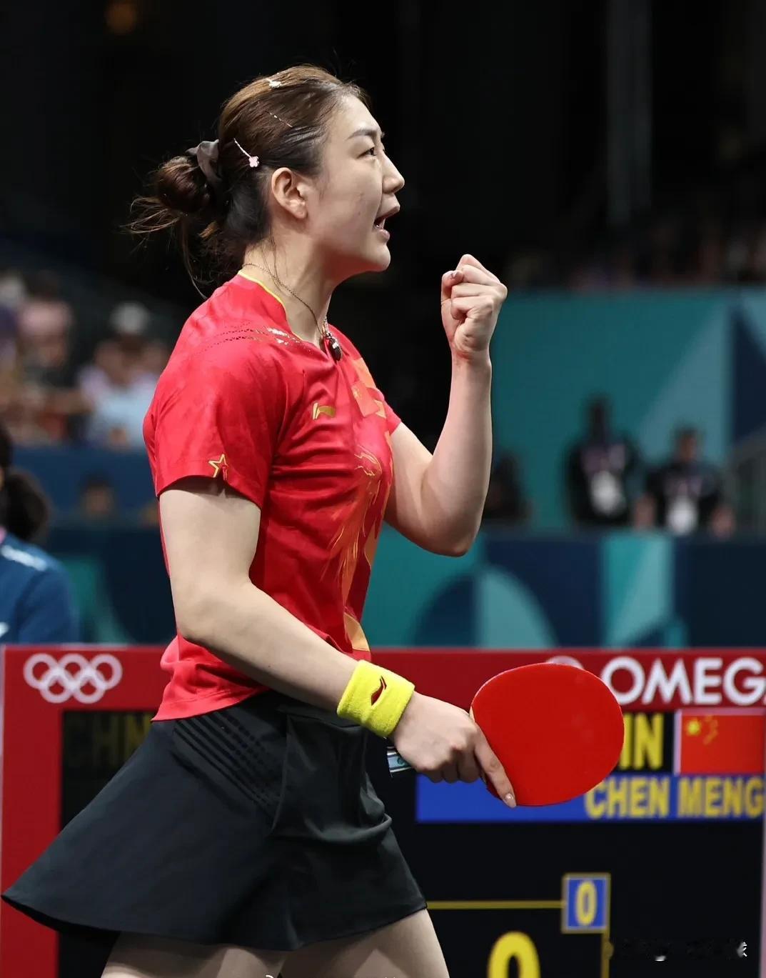 陈梦4比2战胜孙颖莎，两人分别收获乒乓球女单金银牌！🏅️🥈

#孙颖莎vs陈