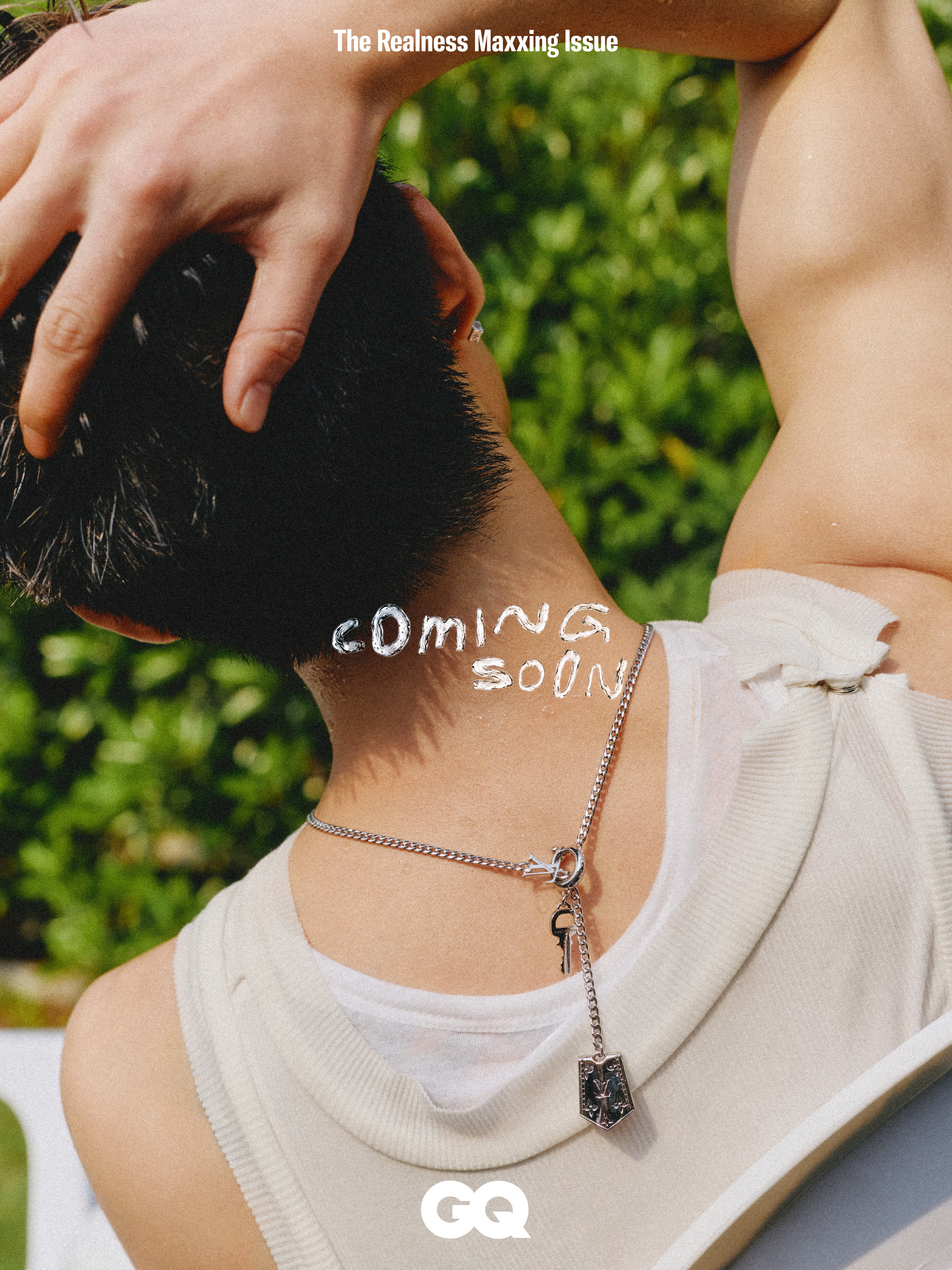 GQ五月王鹤棣封面GQ王鹤棣活人感大片 清爽入夏  🌿  “冉方旭”新封面 ！