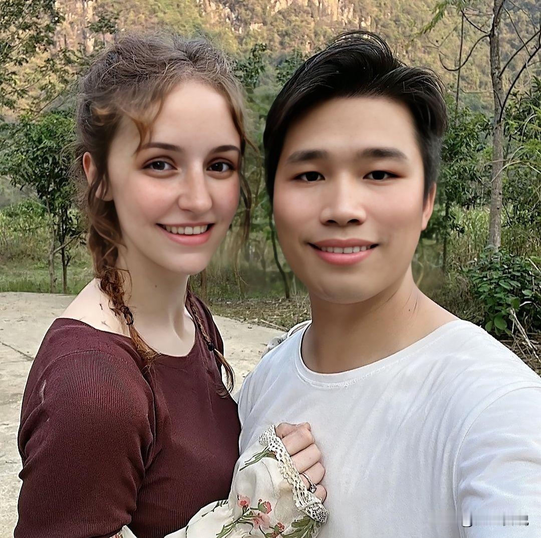 [太阳]2018年，21岁的意大利富家女嫁给了27岁的广西小伙，婚后还跟随对方来