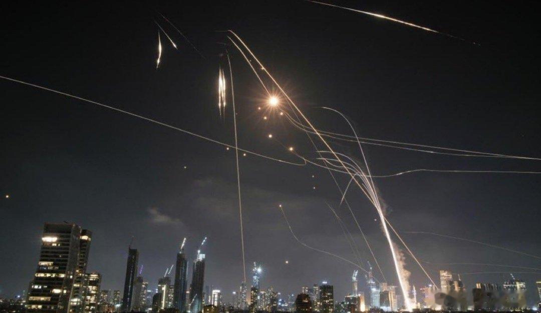 以色列特拉维夫的夜空以色列 ​​​