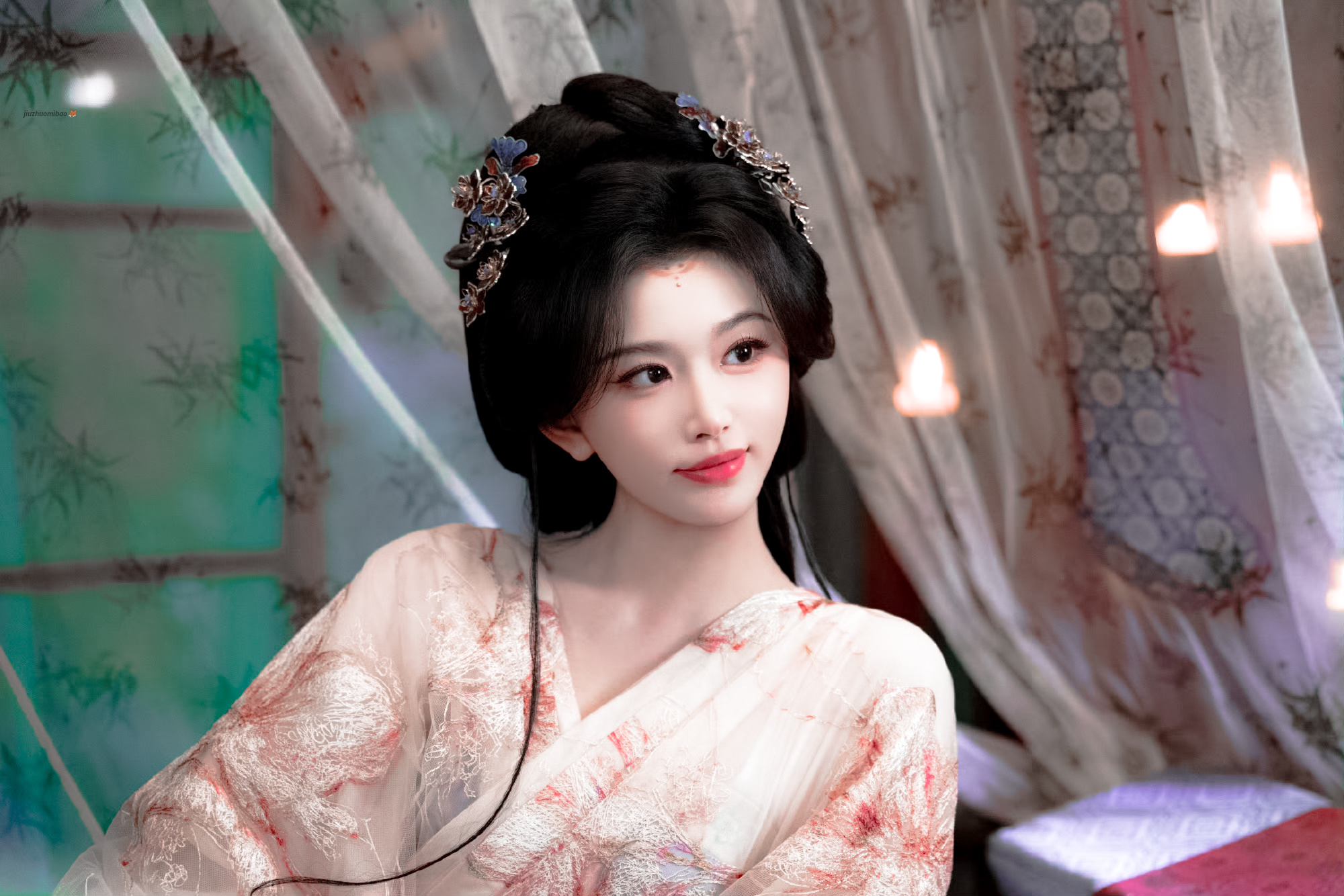 孔雪儿丨生来带媚 随性惑世p1.2.3为头像尺寸 p4.5.6.7.8.9为背景