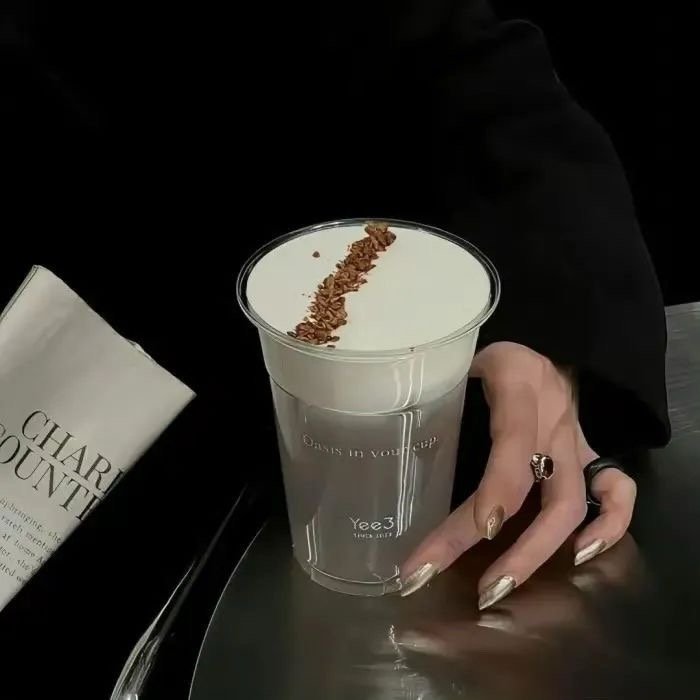 𝐂'𝐞𝐬𝐭 𝐥𝐚 𝐯𝐢𝐞.☕️🌷“很平常，很平淡，很平静，好