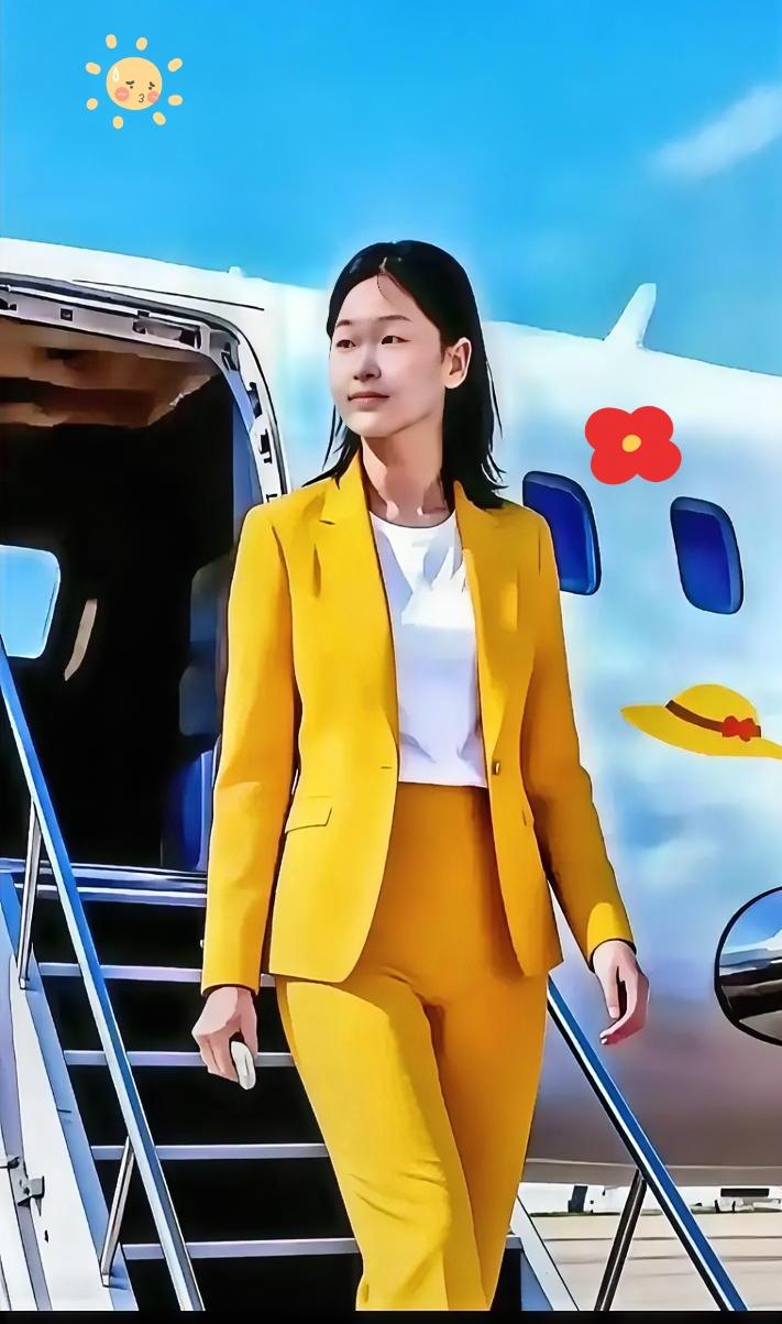 137万，真金白银的代言费。

很多成年人面对这就钱都得迷糊，想着换车买房。
