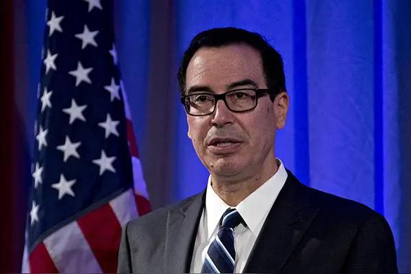 美国财长贝森特不是吹牛皮说美国在12——24个月内稀土就会多到用不完吗？现在怎么