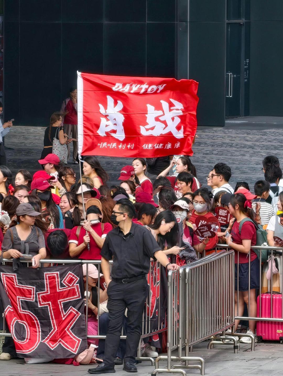 今天很喜欢这张图