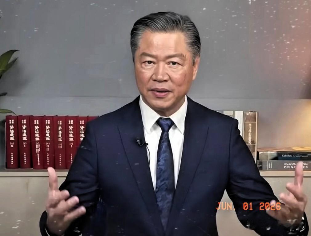 台海名嘴赖岳谦教授31号在一档节目上说，他原本预估大陆人均GDP在超过美国，成为