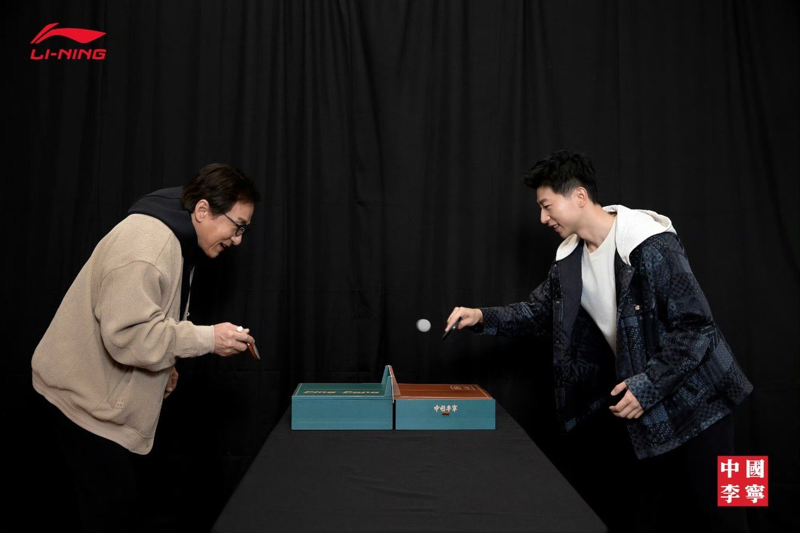 成龙马龙同框合影 怎么不是双龙会呢！期待成龙和马龙的米兰时装周！ 