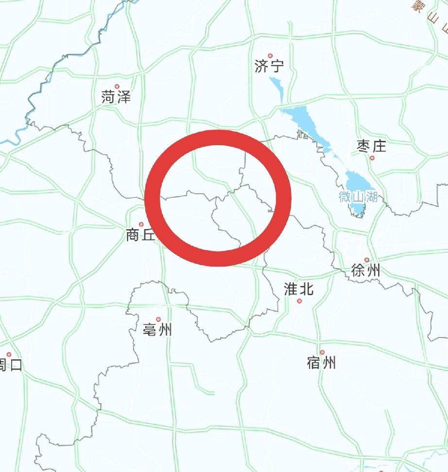 这是一个山东、江苏、河南、安徽四省交汇的神奇地方，四个省美食都能吃到[送心][送
