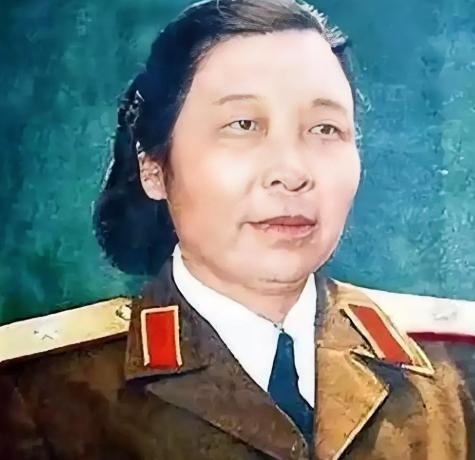 1955年，开国女将军李贞回乡探亲，遇到了打骂她的第一任丈夫古老三，当二人再相见