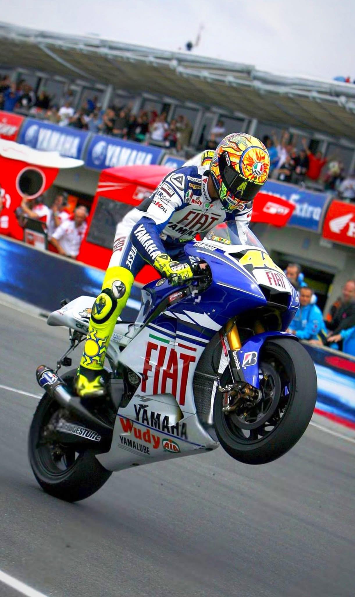 Fiat Yamaha YZR-M1 MotoGP 2008 4️⃣6️⃣🇮?