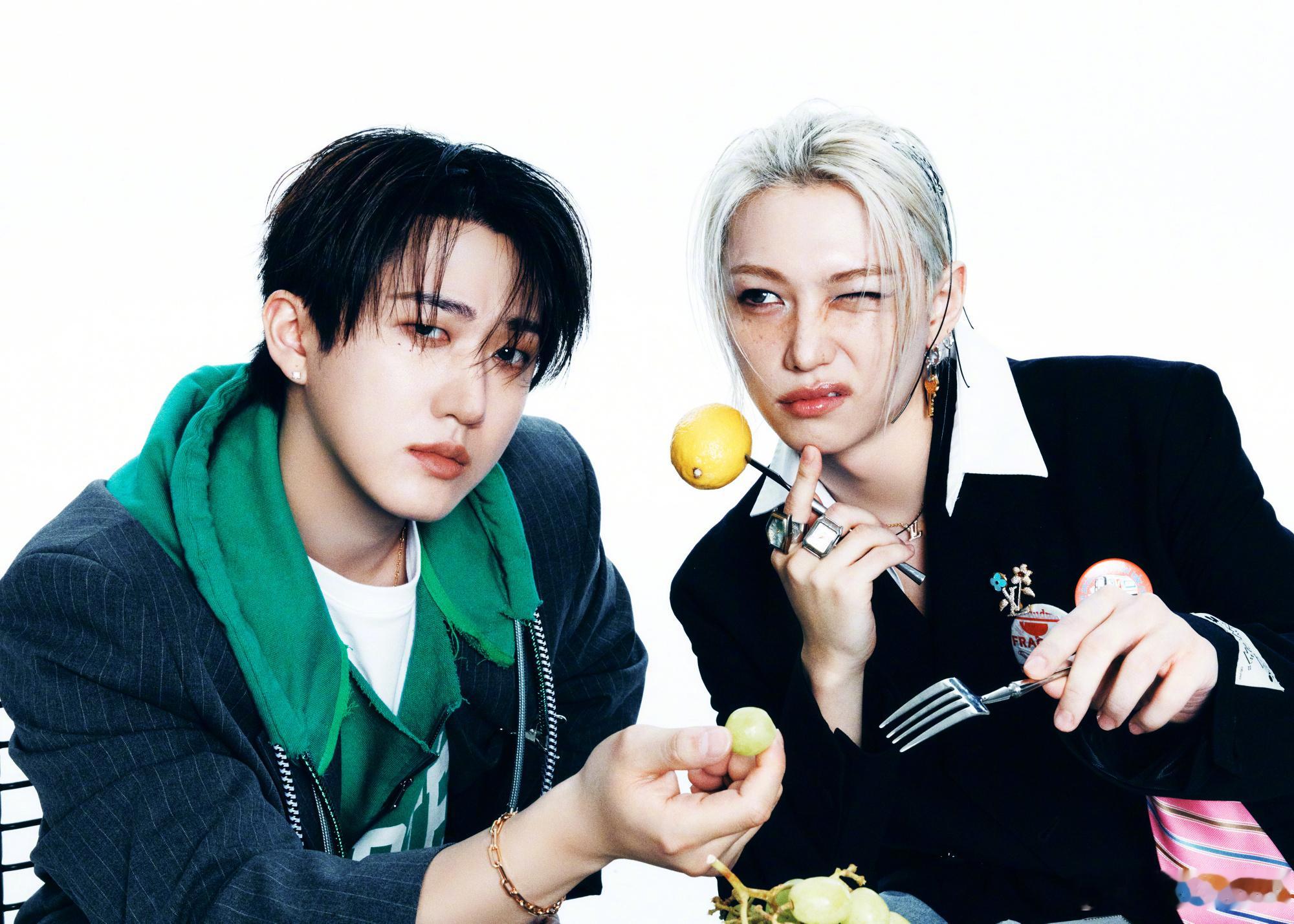 StrayKids迷你专辑Stray Kidsstraykids 《THIS &