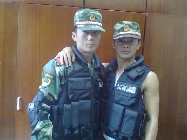 社会终究是社会！青春有迷彩才是青春的样子 当兵经历 当兵要有当兵的样 迷彩青春永