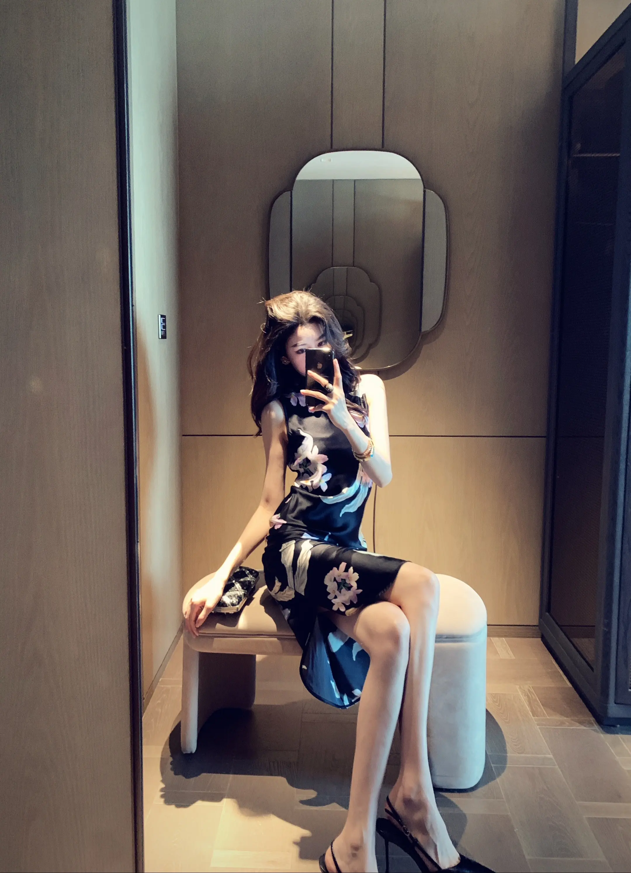媚 明媚的媚 妩媚的媚