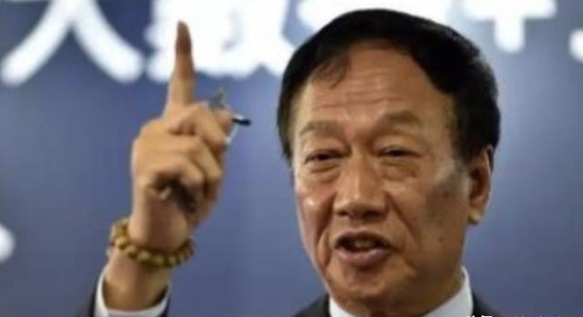 “只要大陆敢打，我就敢送”，他曾公开宣称，“若两岸爆发冲突，我会誓死守护台湾”，
