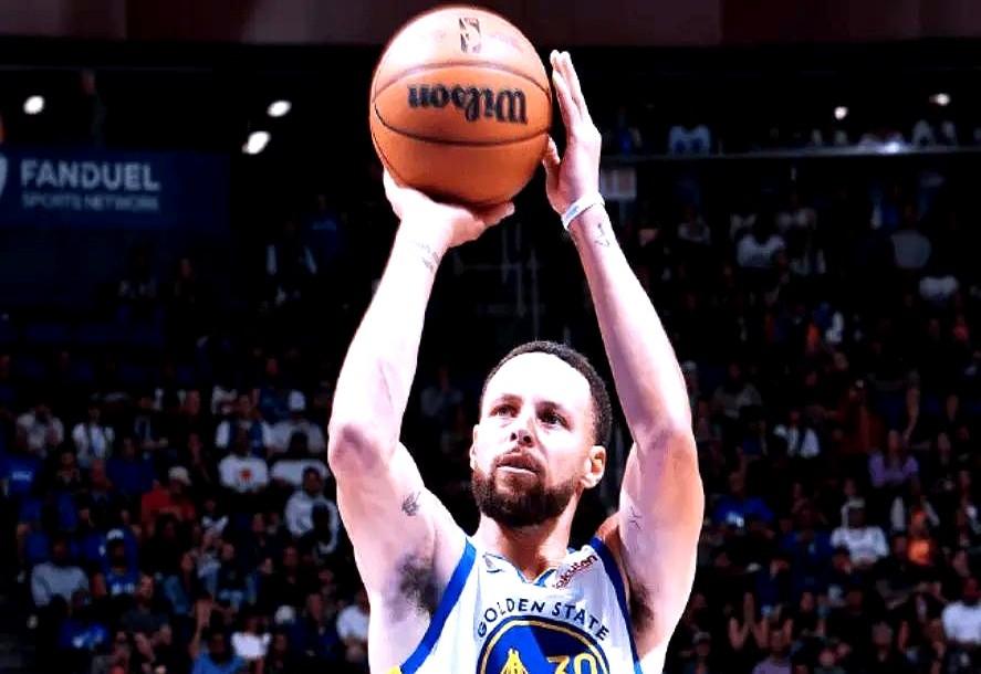 勇士输魔术，库里34分也救不了场，这场“里程悲”背后的问题藏都藏不住！

魔术内