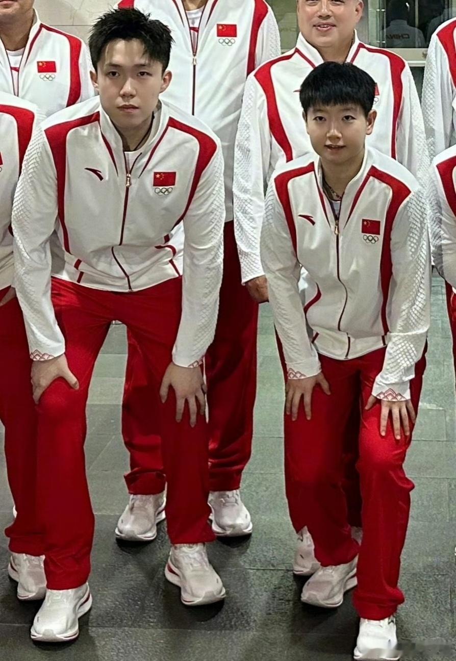 #莎头# 王楚钦孙颖莎巴黎奥运会加油加油加油！！！ ​​​