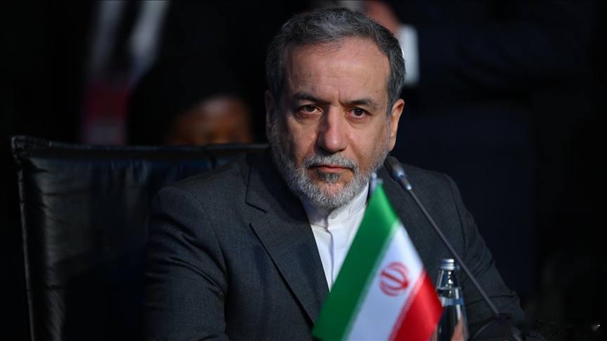 伊朗总统已下令启动核谈判伊朗总统马苏德·佩泽什基安已指示外交部长阿巴斯·阿拉基奇