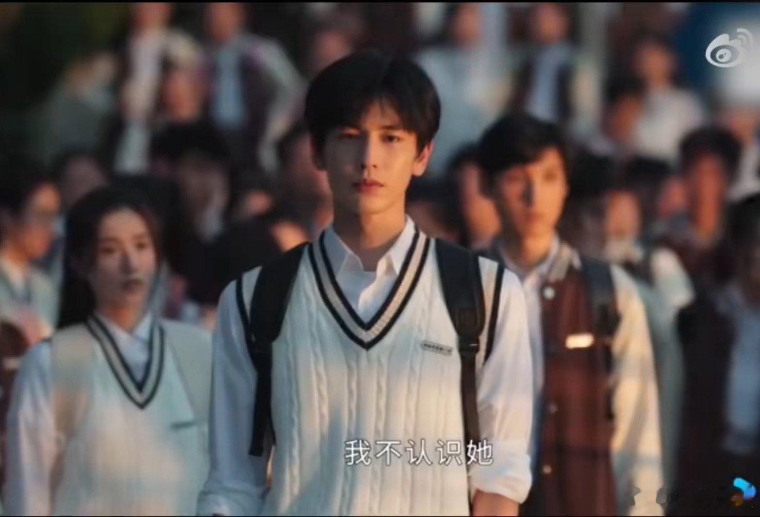 扮高中生真的太老了[允悲] ​​​