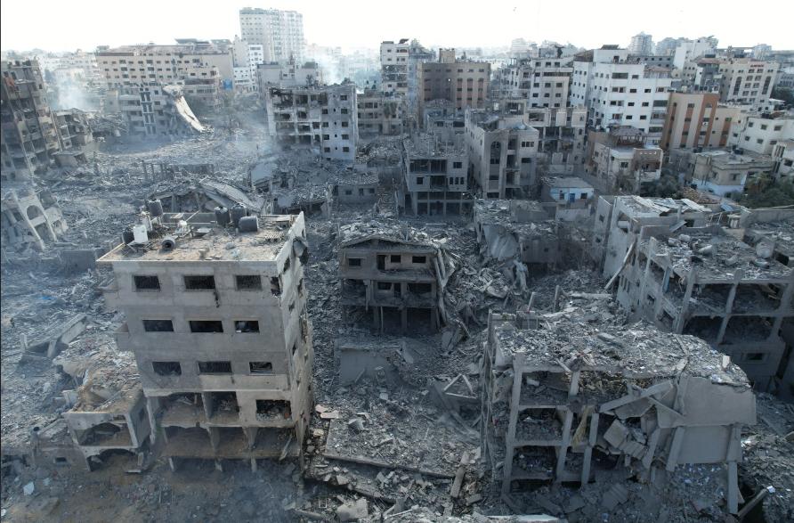 以色列出现了重大伤亡，当地时间15号那天，伊朗导弹密集的砸进以色列地界，现在算下