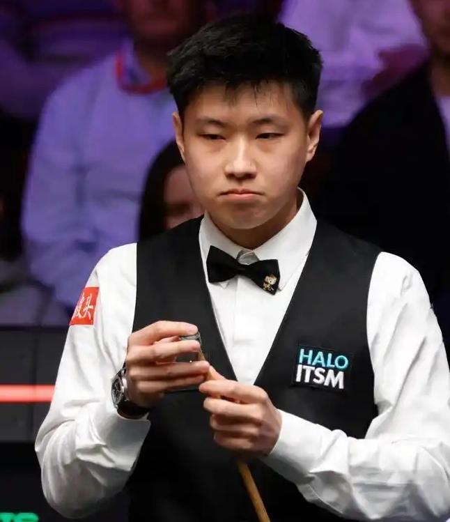 难以置信，赵心童遭墨菲五连鞭逆转，第一阶段3-5落后！
      赵心童梦幻开