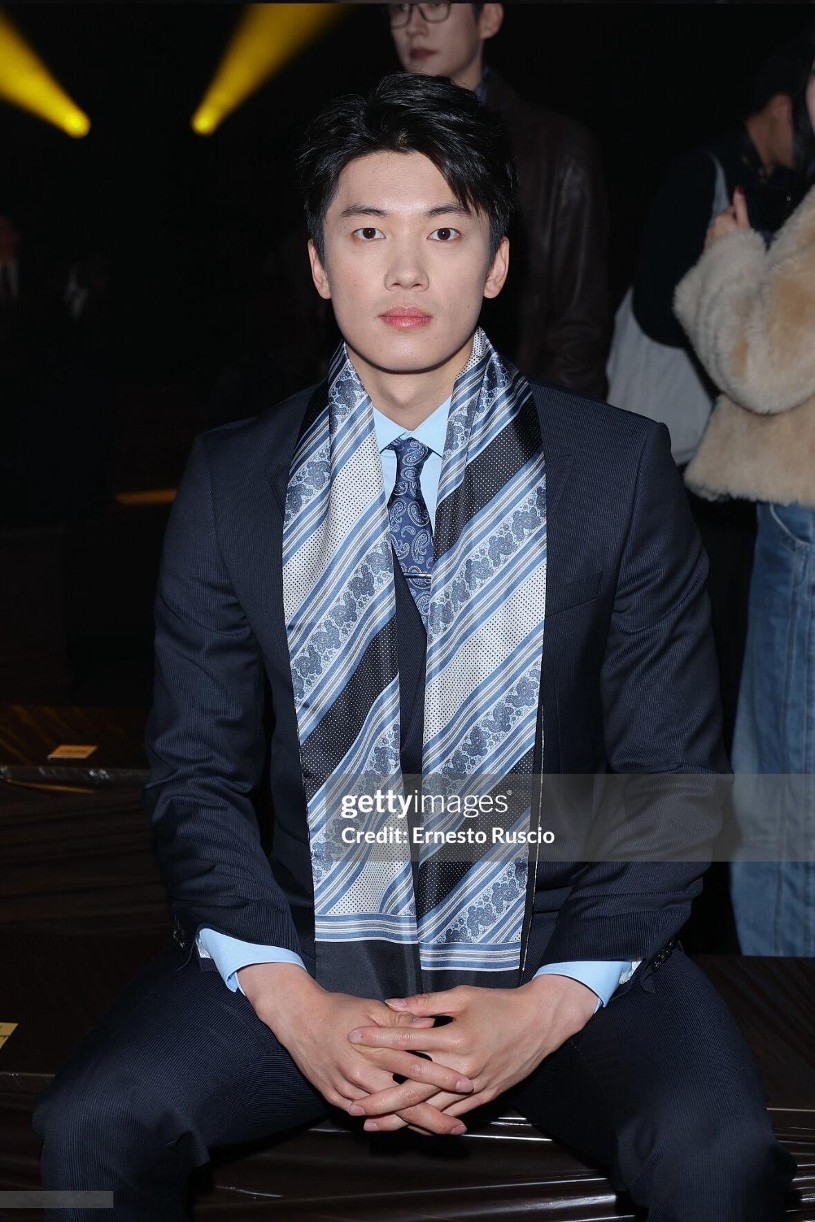 米兰时装周G社拍的汪顺 怎么这么帅 