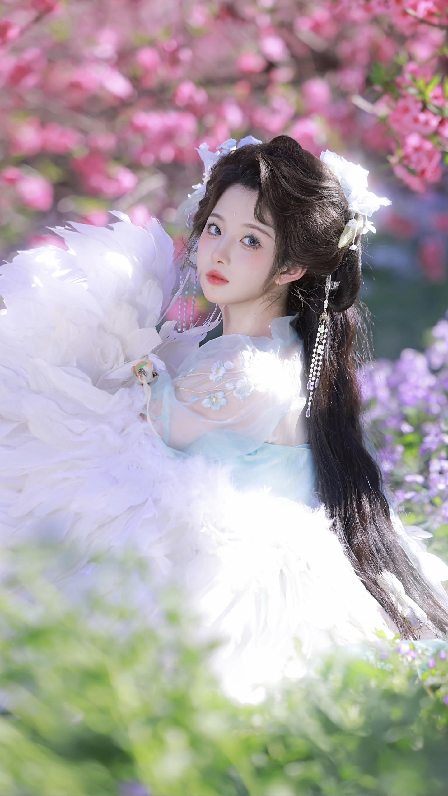 躺进春天里～ 『客』。