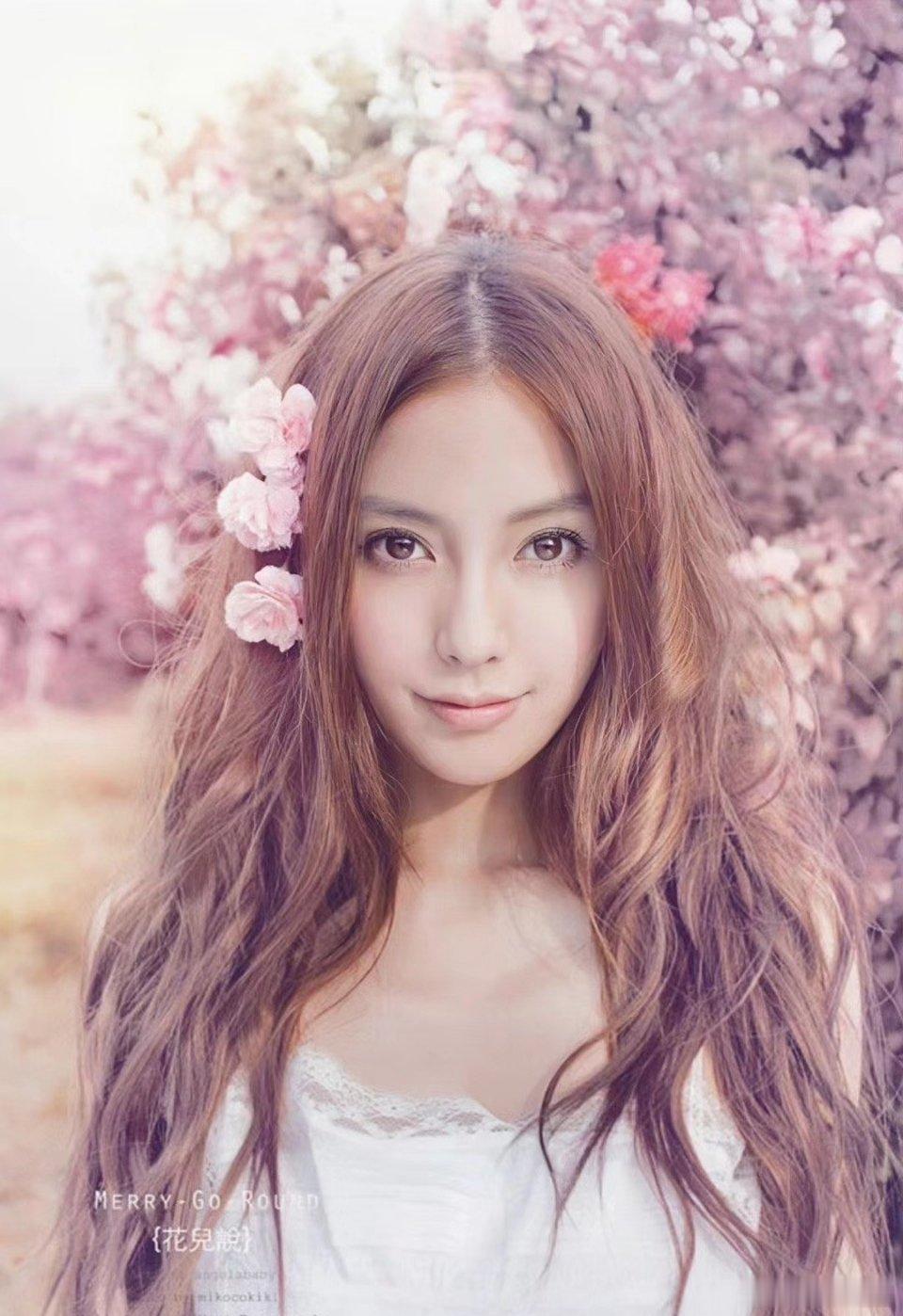 angelababy  ｜ 杨颖  Angelababy“花儿说”👧🏻🌸超