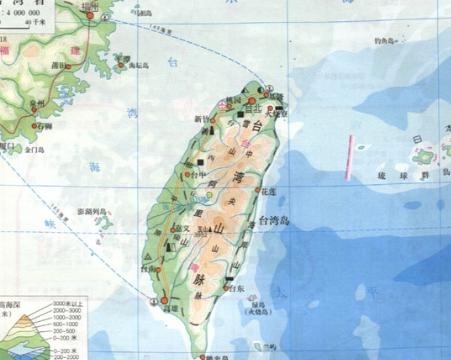 泰国打仗，也没有看见经济崩溃。美国打仗，也没看见美国经济崩溃。以色列打仗，也没有