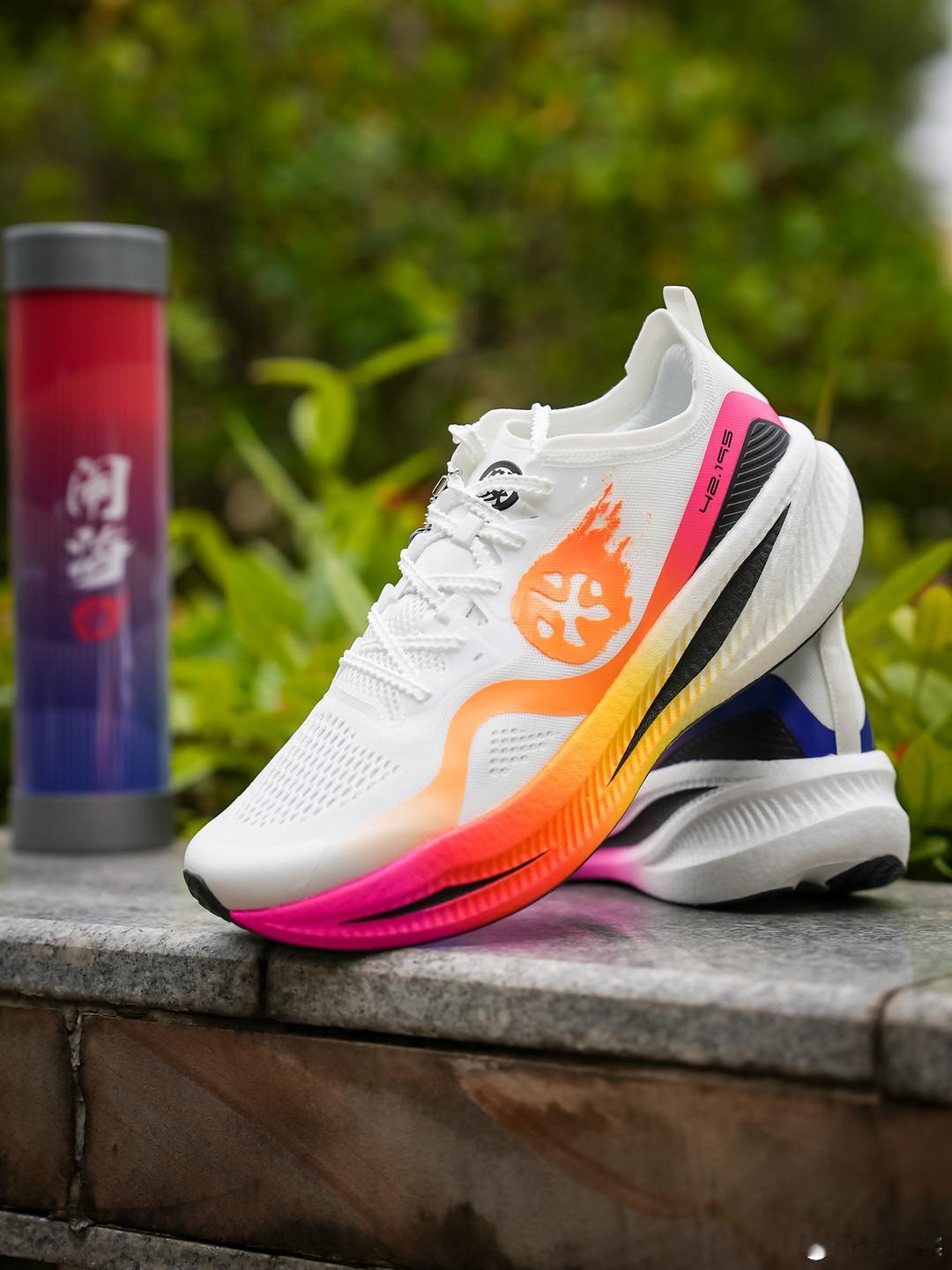 “千万别给孩子长期穿！”专家紧急叫停，这类鞋极不适宜长期行走和站立

近段时间以